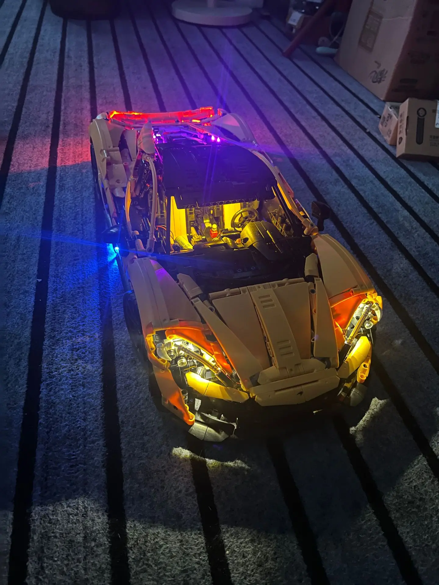 Kit luce LED per auto Technic  - Led Light Kit For Technic Supercar recensione e prezzo